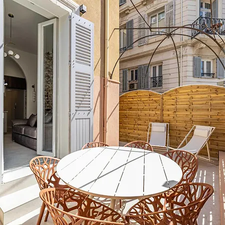 Magnificent - Ac-1br-4p- *