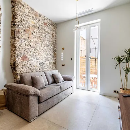 Magnificent - Ac-1br-4p- Apartamento *